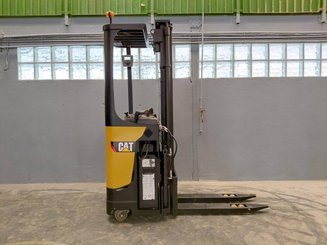 Apilador con plataforma Caterpillar NSR16N