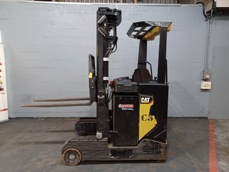 Carretilla retráctil Caterpillar NR16N2