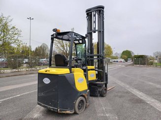 Carretilla articulada Aisle Master 20whe