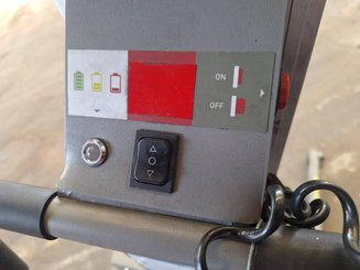 Apiladores manuales Liftop TMS200M