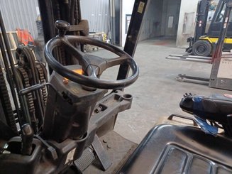 Carretilla contrapesada de 4 ruedas Caterpillar EP25K-PAC