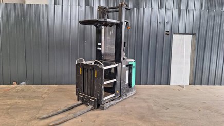 Preparadoras de pedidos con cabina de mando elevable Caterpillar NOH10N - 5