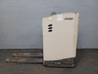 Transpaleta con plataforma Crown RT4020-2.0 - 5