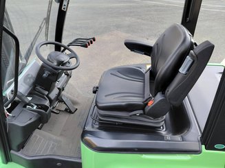 Carretilla contrapesada de 4 ruedas Hangcha AE30-I - 6