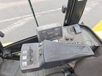 Carretilla contrapesada de 4 ruedas Yale GDP140EC