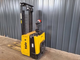 Apilador Yale MS12X