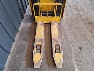 Apilador Yale MS12X
