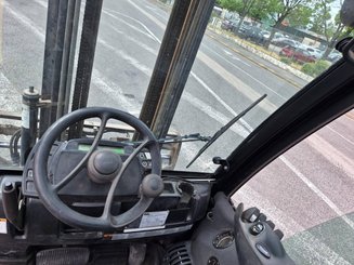 Carretilla contrapesada de 4 ruedas Yale GDP35VX