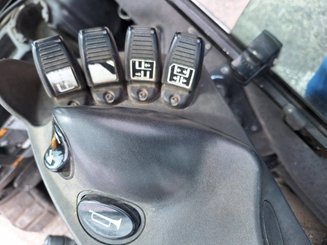 Carretilla contrapesada de 4 ruedas Yale GDP35VX