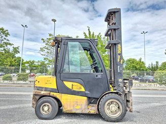 Carretilla contrapesada de 4 ruedas Yale GDP35VX
