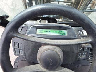 Carretilla contrapesada de 4 ruedas Yale GDP35VX