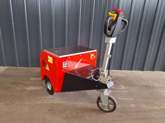 Tractor de remolque STI PTA1