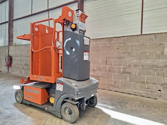 Plataforma de mástil JLG TOUCAN DUO