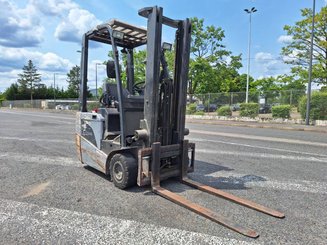 Carretilla contrapesada de 3 ruedas Nissan S1N1L130 - 2