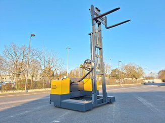 Carretilla multidireccional carga lateral Combilift ESL3545