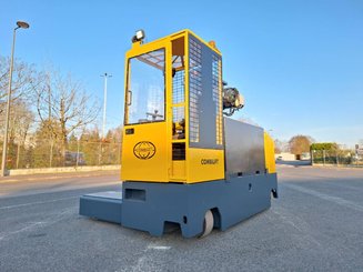 Carretilla multidireccional carga lateral Combilift ESL3545