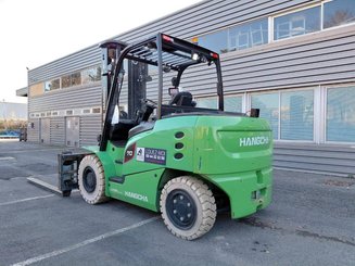 Carretilla contrapesada de 4 ruedas Hangcha X70i( CPD70-XC5-I)