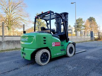 Carretilla contrapesada de 4 ruedas Hangcha X70i( CPD70-XC5-I)