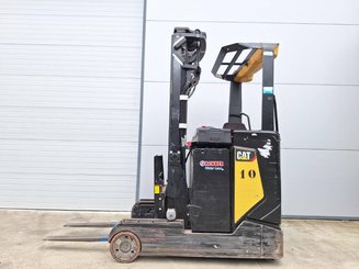 Carretilla retráctil Caterpillar NR16N2