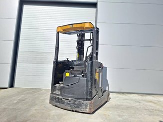Carretilla retráctil Caterpillar NR16N2
