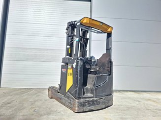 Carretilla retráctil Caterpillar NR16N2
