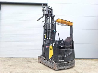 Carretilla retráctil Caterpillar NR16N2