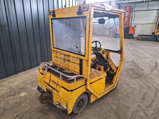 Tractor de remolque Charlatte TE206