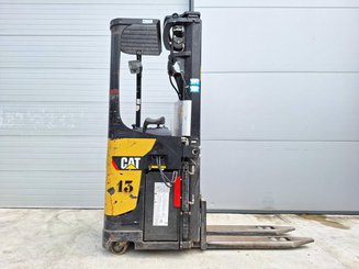 Apilador con plataforma Caterpillar NSR20N