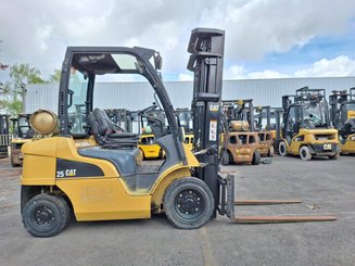 Carretilla contrapesada de 4 ruedas Caterpillar GP25N - 5