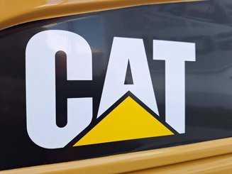 Carretilla contrapesada de 4 ruedas Caterpillar GP30NTD