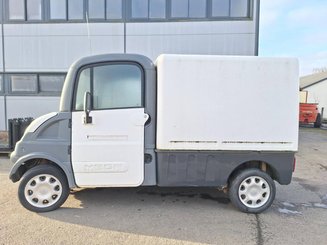Camión furgones Mega MULTITRUCK