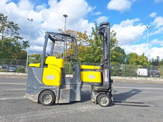 Carretilla articulada Aisle Master 20SE