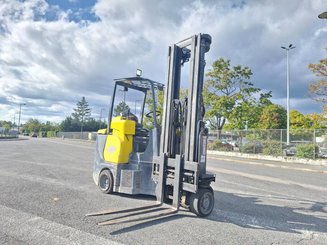 Carretilla articulada Aisle Master 20SE