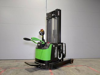 Apilador con plataforma Hangcha CQDB16-AC2S-I