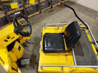 Tractor de remolque Charlatte TE206