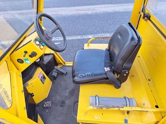 Tractor de remolque Charlatte TE206