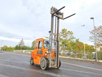 Carretilla contrapesada de 4 ruedas Heli CPYD45