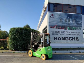 Carretilla contrapesada de 4 ruedas Hangcha XC25i - 3