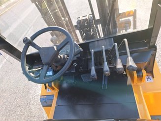 Carretilla contrapesada de 4 ruedas Hangcha R50G