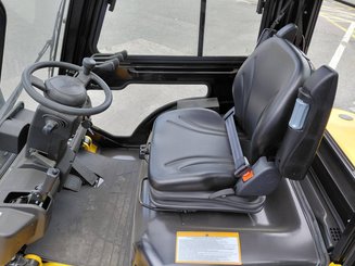 Carretilla contrapesada de 4 ruedas Hangcha XE30i (CPD30-XEY2-SI)