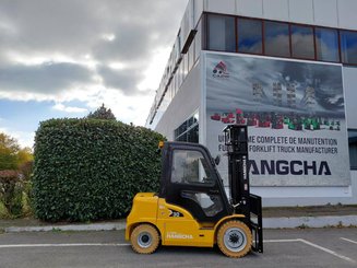 Carretilla contrapesada de 4 ruedas Hangcha XE30i (CPD30-XEY2-SI)