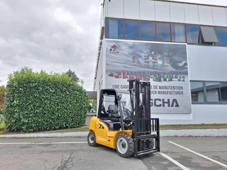 Carretilla contrapesada de 4 ruedas Hangcha XE30i (CPD30-XEY2-SI)