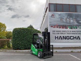 Carretilla contrapesada de 4 ruedas Hangcha XC25i