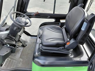 Carretilla contrapesada de 4 ruedas Hangcha AE30-I