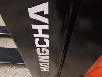 Transpaleta con conductor acompañante Hangcha CBD20-AC2 - 13