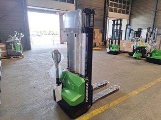 Apilador con conductor acompañante Hangcha CDD12-A2MC2-ISZ