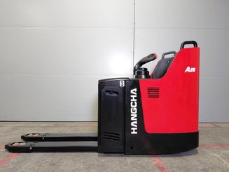 Transpaleta con plataforma Hangcha CBD20-AC2S-SU