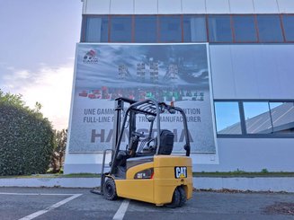 Carretilla contrapesada de 3 ruedas Caterpillar EP16NT - 3