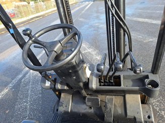 Carretilla contrapesada de 3 ruedas Caterpillar EP20NT