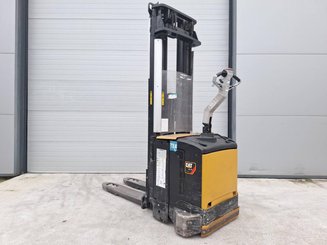 Apilador con conductor acompañante Caterpillar NSV16Ni - 5